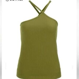 NWT cabi intersect tank size XS